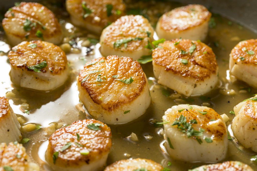 Panned Seared Scallops in Broth Ready to Eat