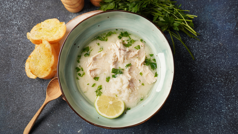 greek chicken soup with rice, and lemon